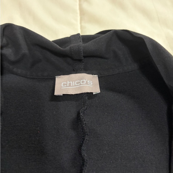 Chico’s Sleeveless Open Front Vest - Picture 2 of 3